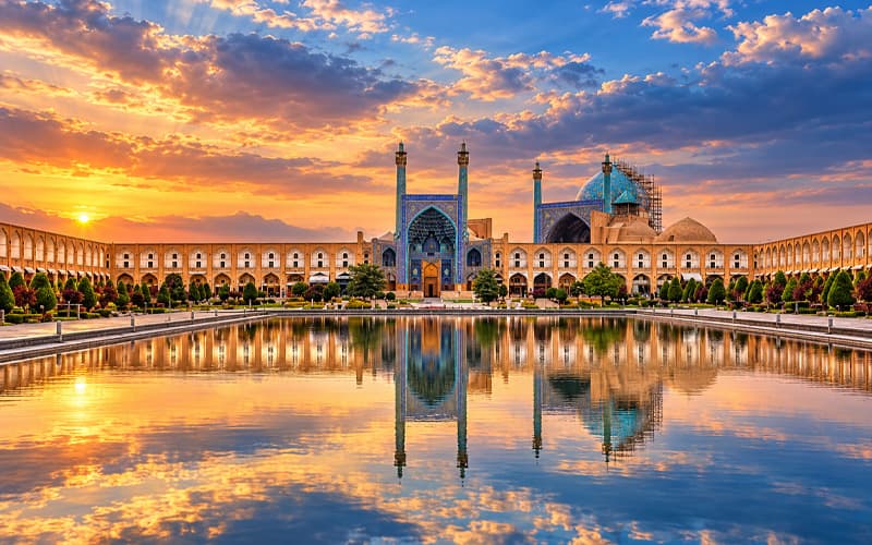 تور اصفهان از تهران | ویژه پاییز 1405